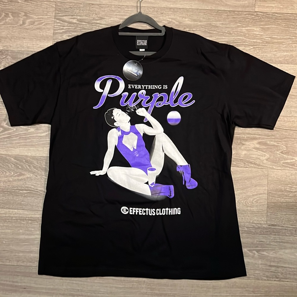 Graphic Tee by Effectus